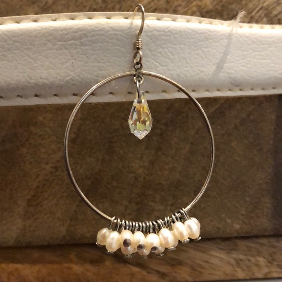 Fresh Water Pearl Hoops - Picture 3 of 4